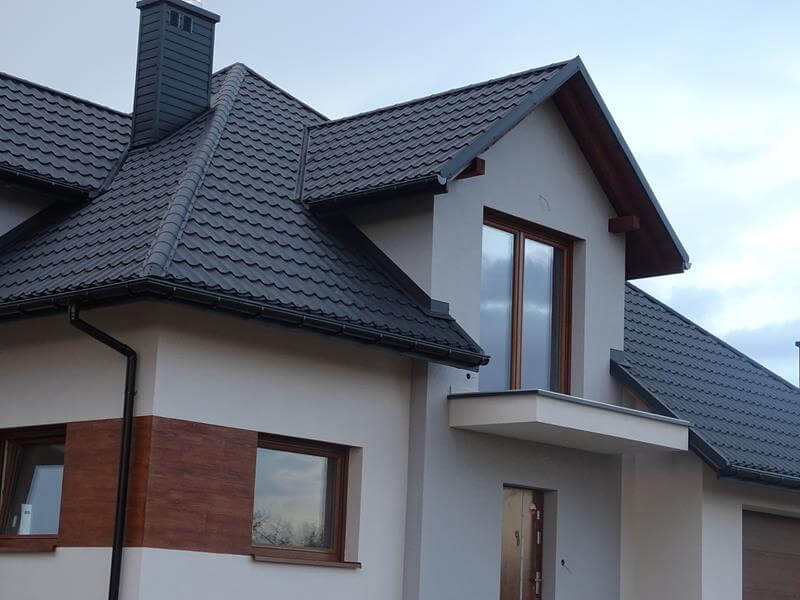 Dach dwuspadowy pokryty blachą trapezową Wólka Sokołowska